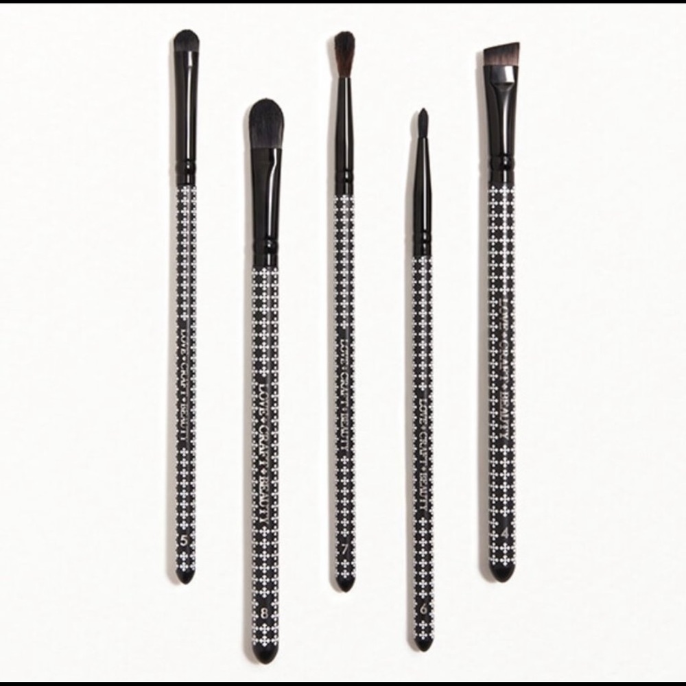 LOVE+CRAFT+BEAUTY
Detailer Eye‎ Brush Set, Full Sized, New in Package, $55 MSRP